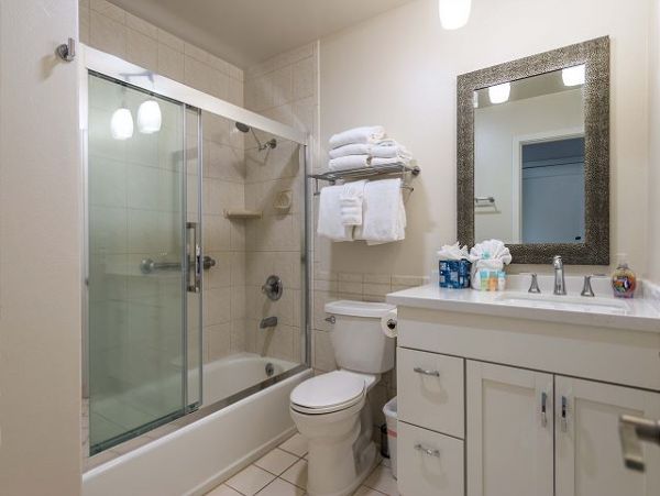 Ocean Front Kahana Vacation Condo Sleeps Six Guests