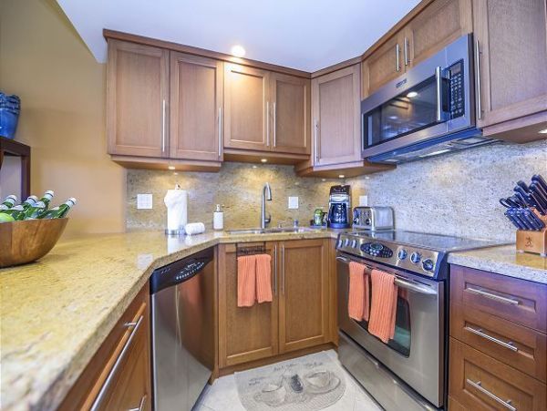 Luxurious Ocean View Condo in West Maui NEW ARRIVAL