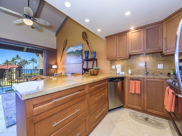 Luxurious Ocean View Condo in West Maui NEW ARRIVAL