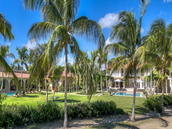 Punta Cana Vacation Estate Sleeps Thirty Guests