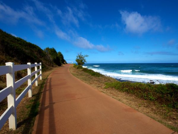 Luxurious Oceanfront Kauai Condo with Stunning Views and Prime Location