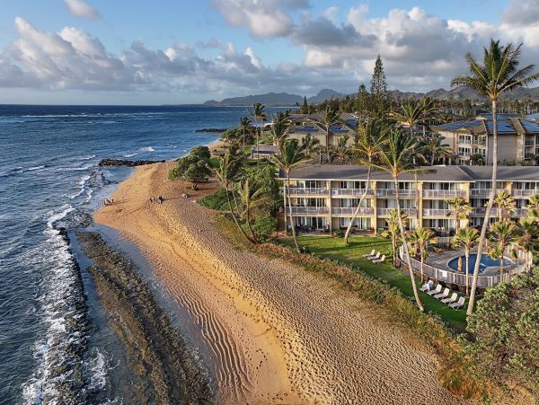 Three Bedroom Top-Floor Ocean View Suite in Kapaa