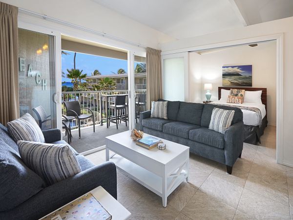 Three Bedroom Top-Floor Ocean View Suite in Kapaa