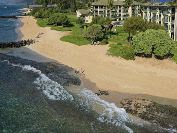 Walk Out Luxury Vacation Residence Beachfront