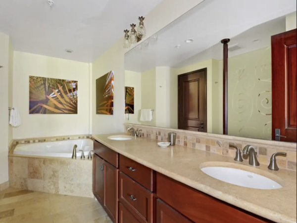 A Wonderful Kapaa Vacation Residence with Amazing Amenities.