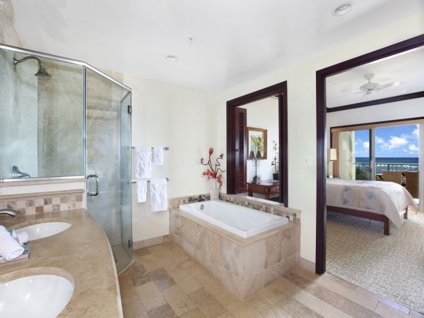 Oceanfront Elegance with Panoramic Views on Kauai's East Shore