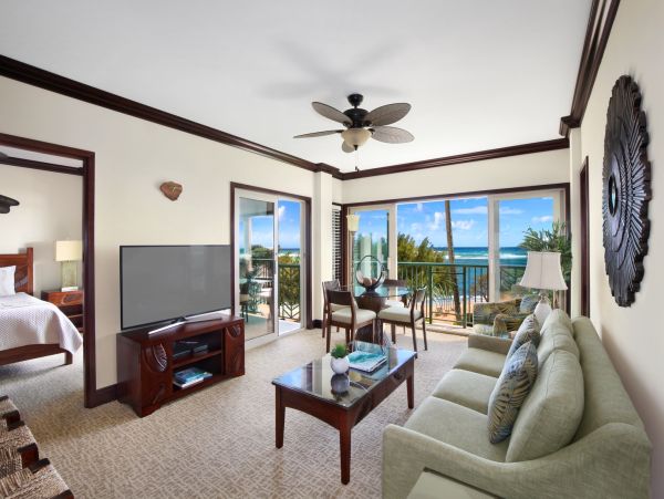 Oceanfront Elegance with Panoramic Views on Kauai's East Shore