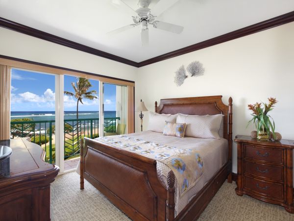 Oceanfront Elegance with Panoramic Views on Kauai's East Shore