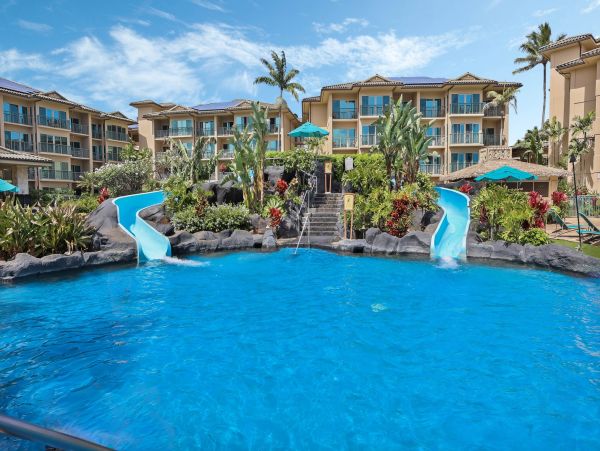 Kapa'a Two Bedroom Luxurious Oceanfront Retreat