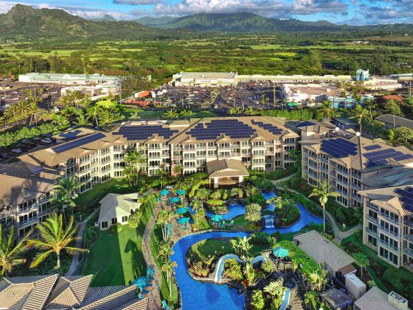 Kapa'a Two Bedroom Luxurious Oceanfront Retreat
