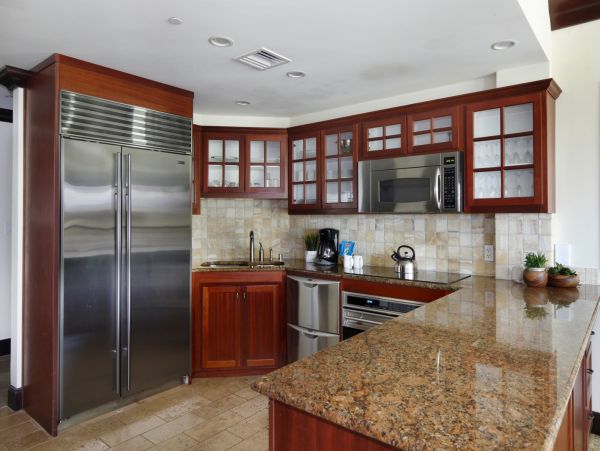 Luxurious Suite on Kauai's East Shore with Resort Amenities