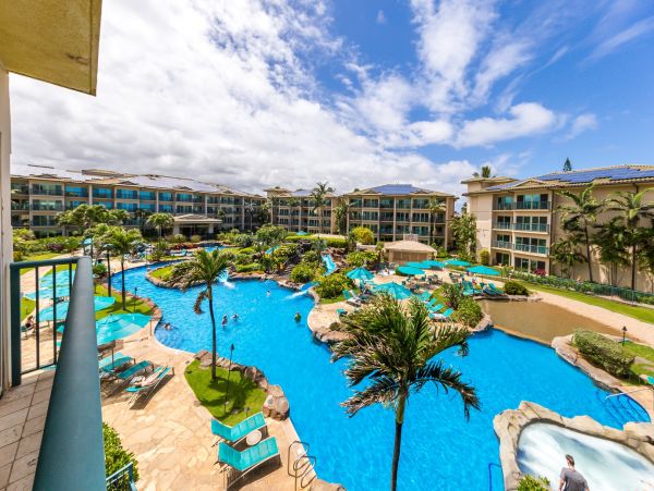 Luxurious Suite on Kauai's East Shore with Resort Amenities