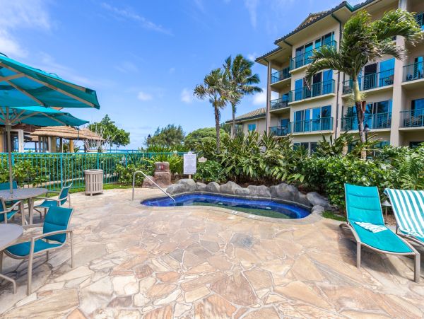 Luxurious Ocenview Penthouse Suite on Kauai's East Shore