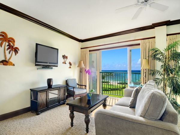 Kapaa Exquisite Three Bedroom Corner Suite