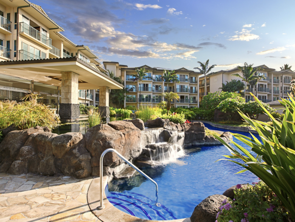 Luxury Kauai Vacation Rental - East Shore Resort Suite with Pool & Beach Access