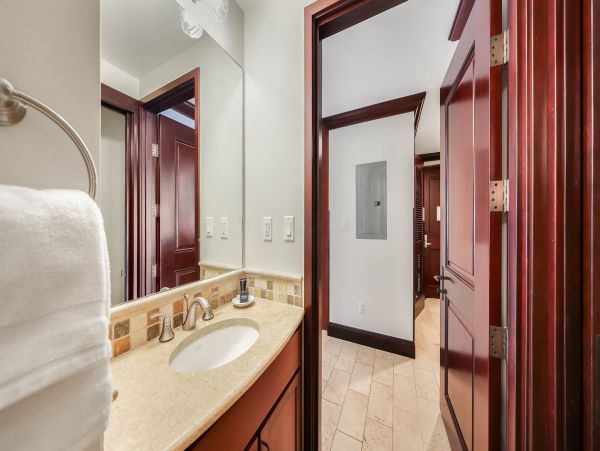 Top Floor Tranquility Luxury Condo Kauai