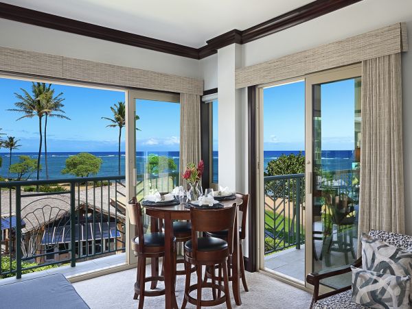 Kapaa Condo Oceanfront with 2 Bedroom