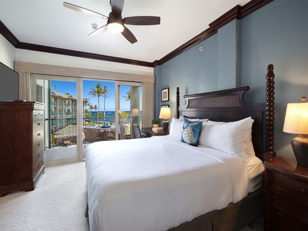 Kapaa Condo Oceanfront with 2 Bedroom