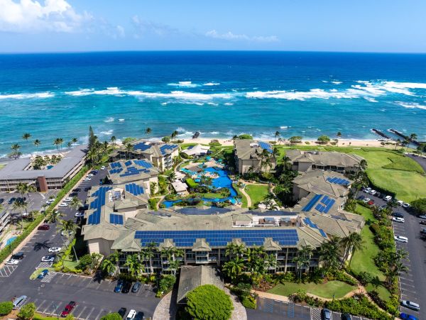 Kapaa Condo Oceanfront with 2 Bedroom