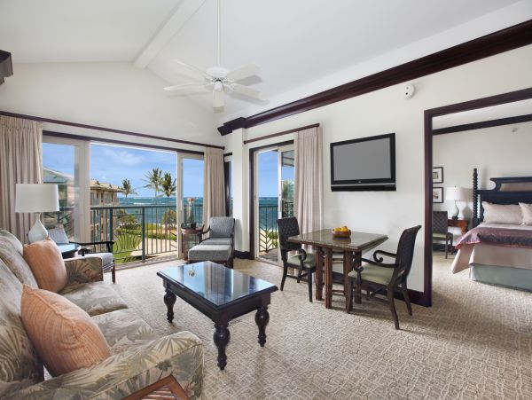 Luxury East Shore Kauai Vacation Rental Oceanfront Penthouse with Resort Amenities