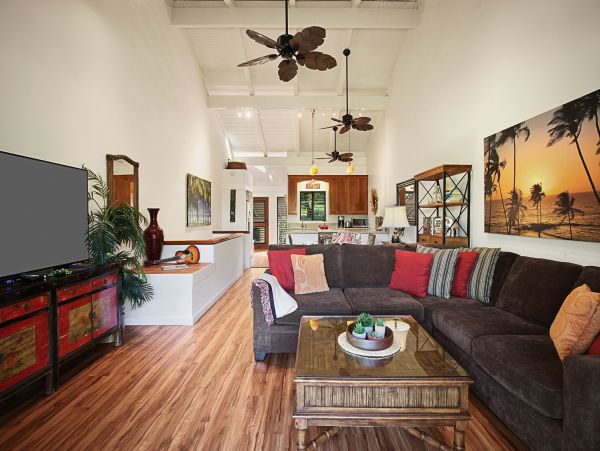 Close to the Beach Two Bedroom Vacation Rental in Koloa