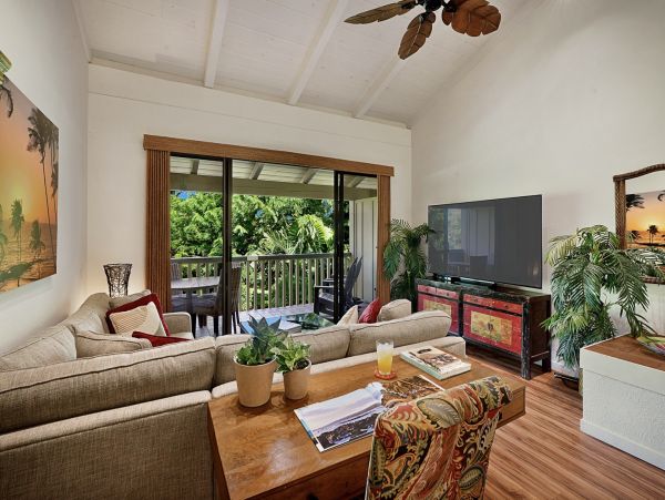 Close to the Beach Two Bedroom Vacation Rental in Koloa