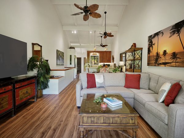 Close to the Beach Two Bedroom Vacation Rental in Koloa