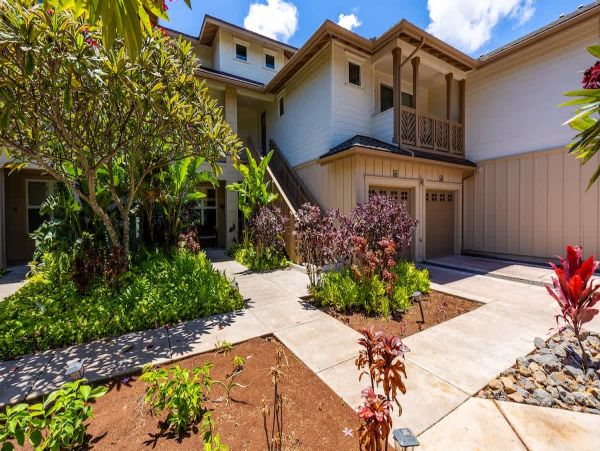 Poipu Vacation Rental - Luxury Kauai Condo with Resort Amenities