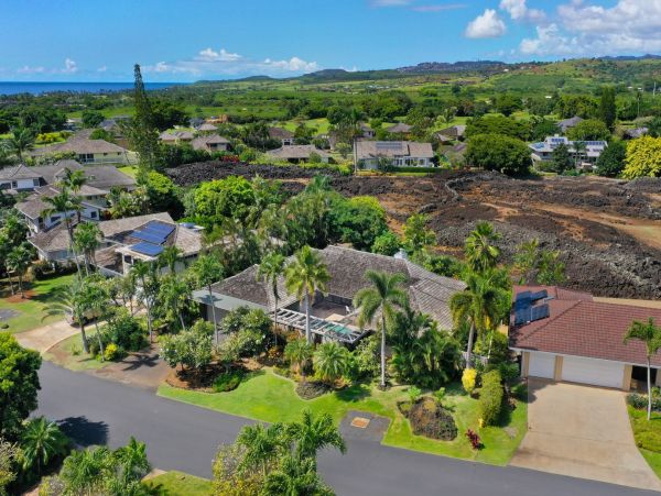 Hidden Gem Three Bedroom Vacation Rental in Poipu