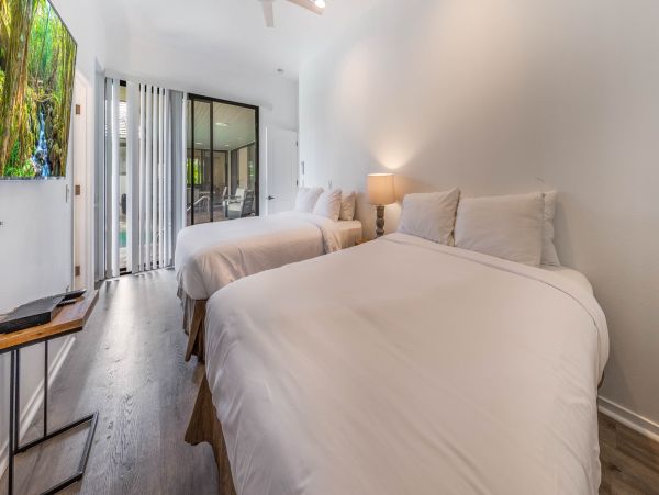 Hidden Gem Three Bedroom Vacation Rental in Poipu