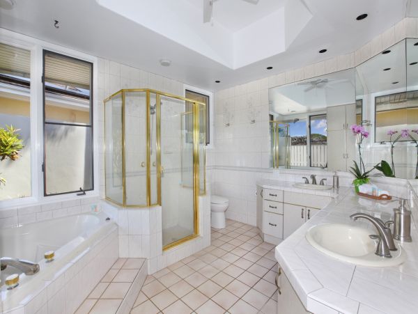Hidden Gem Three Bedroom Vacation Rental in Poipu
