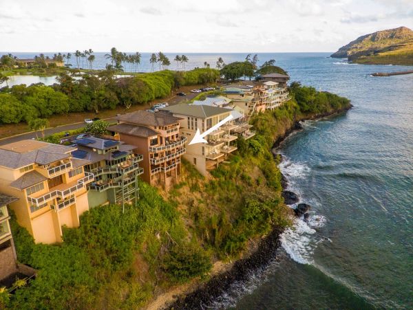 Kauai Vacation Rentals - Oceanfront Kauai Condo in Lihue