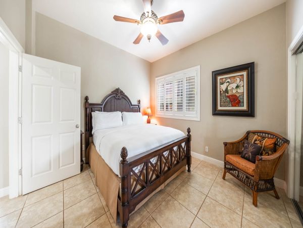 Kauai Vacation Rentals - Oceanfront Kauai Condo in Lihue