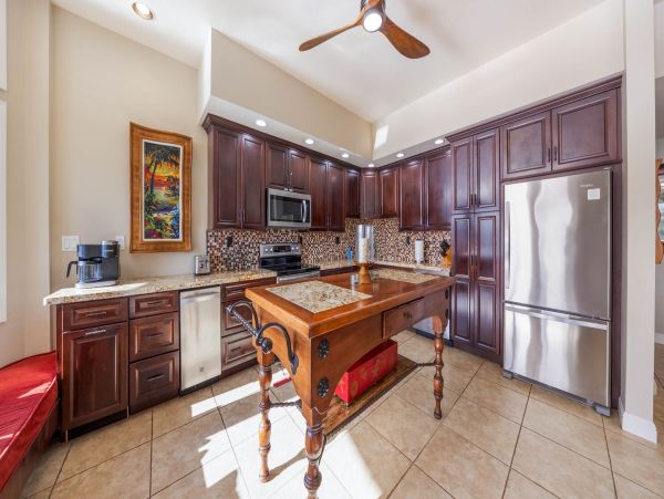 Kauai Vacation Rentals - Oceanfront Kauai Condo in Lihue