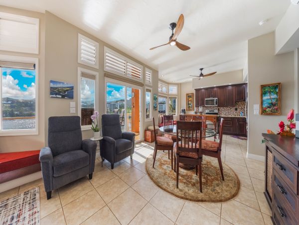 Kauai Vacation Rentals - Oceanfront Kauai Condo in Lihue