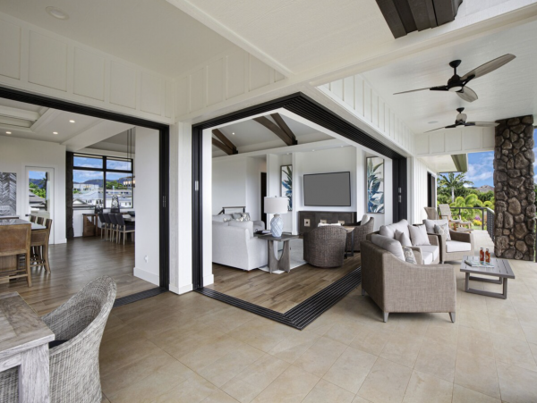 Luxury Five Bedroom Home with Pool & Great Location