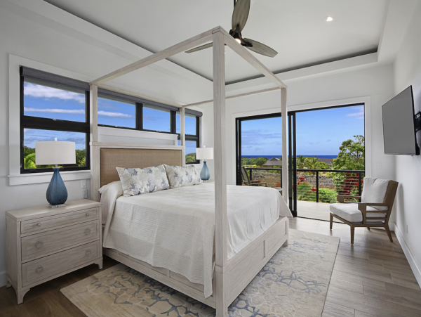 Luxury Five Bedroom Home with Pool & Great Location