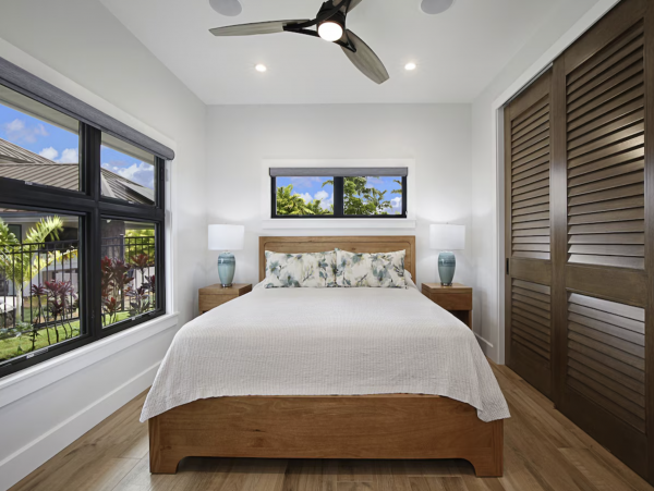 Luxury Five Bedroom Home with Pool & Great Location