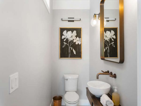 Poipu Beautifully Remodeled Three Bedroom Vacation Home