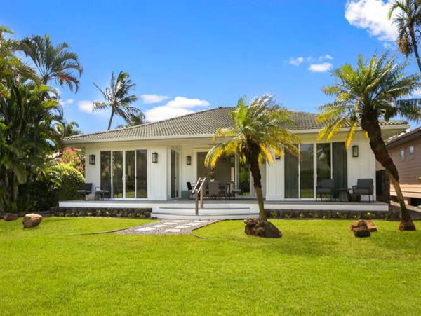 Poipu Beautifully Remodeled Three Bedroom Vacation Home