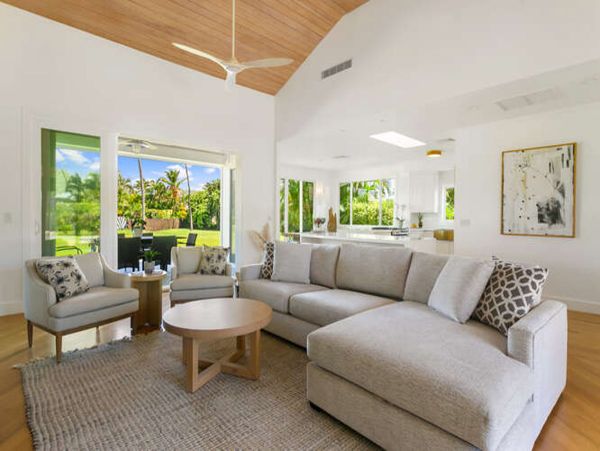 Poipu Beautifully Remodeled Three Bedroom Vacation Home