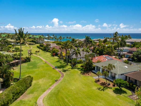 Poipu Beautifully Remodeled Three Bedroom Vacation Home