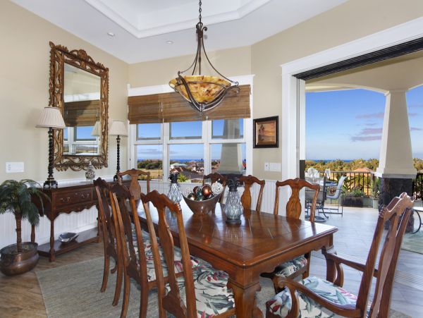 Hilltop Retreat with Breathtaking Views and Sunset Vistas in Poipu Walk to Beach