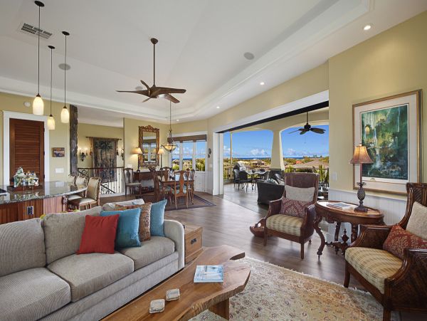 Hilltop Retreat with Breathtaking Views and Sunset Vistas in Poipu Walk to Beach