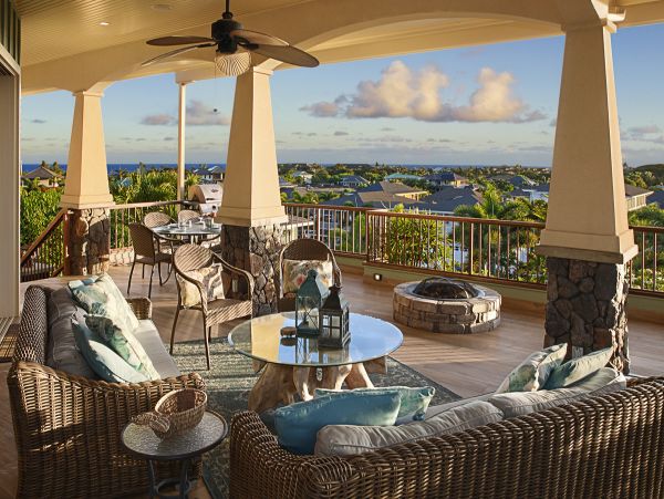 Hilltop Retreat with Breathtaking Views and Sunset Vistas in Poipu Walk to Beach