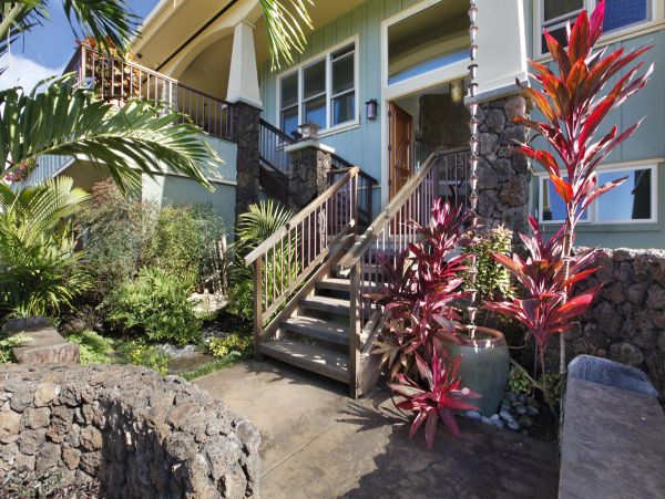 Hilltop Retreat with Breathtaking Views and Sunset Vistas in Poipu Walk to Beach