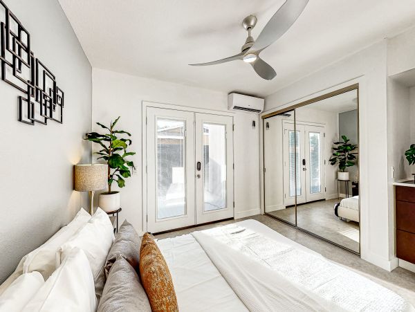 Palm Springs Home 1061430
