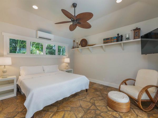 Luxury Vacation Rental with 4 Bedrooms in Princeville