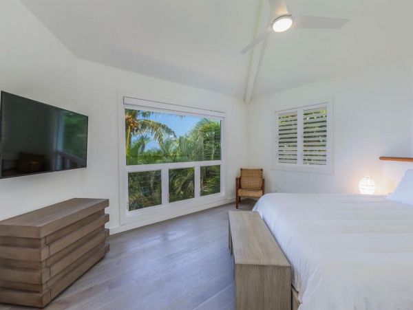 Luxury Vacation Rental with 4 Bedrooms in Princeville
