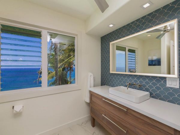 Luxury Vacation Rental with 4 Bedrooms in Princeville